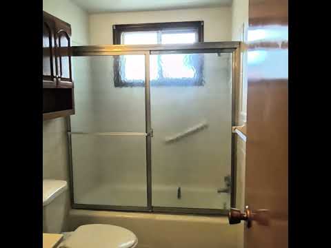 The Uptowner - Video 2 of 2
