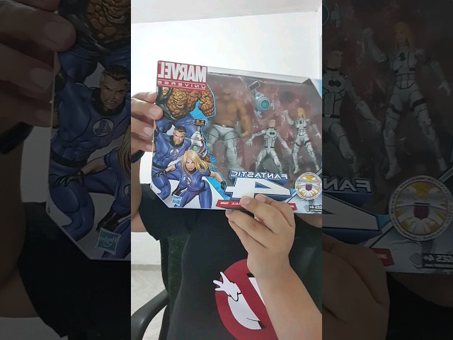 Vídeo relacionado con Simba Toys, Peluche Marvel Los 4 Fantásticos La Cosa, 25 cm, Suave y detallado, a Partir de 0 años (6315870726)