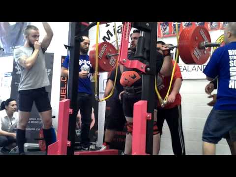 Dan Holliday 325kg squat