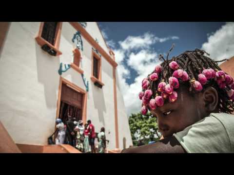 Corinda & AfroTura - Aso