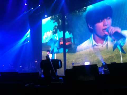 [FANCAM] 130831 INFINITE OGS JAKARTA - LOVE U LIKE U - MYUNGSOO (2)