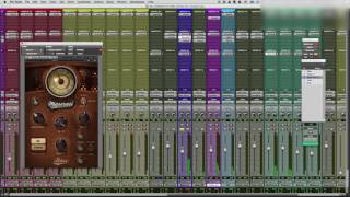 Video thumbnail for Mixing Double Bass with Waves Maserati B72 by MaK.Audio