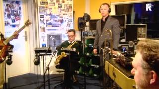 Live uit Lloyd - New Cool Collective - The Canteen