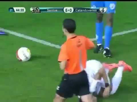 Dribbling da prestigiatore in Neymar