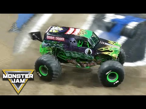 Monster Jam 2021 トレド OH ハイライト動画