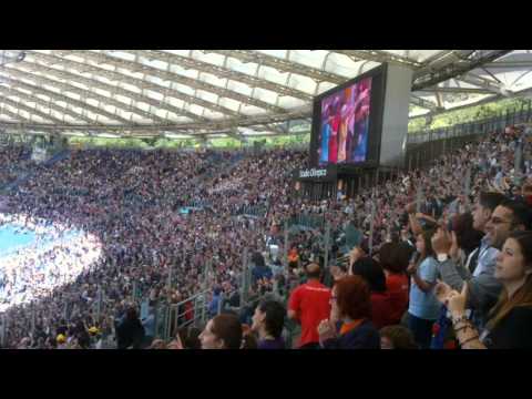 Sia Gloria all'Agnello - COMUNITÀ GESÙ RISORTO - Video non ufficiale