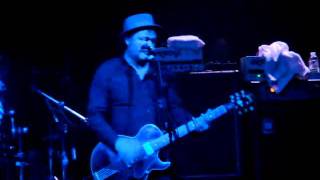 Levellers &#39;Three Friends&#39;  Stroud, Subsciption Rooms 28-11-10