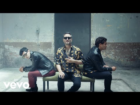 Reik, Grupo Firme - Reik - Con la Falta que me Haces (Con Grupo Firme (Video Oficial)