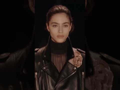 MEET THE SUPERMODEL LOLI BAHIA! #shorts