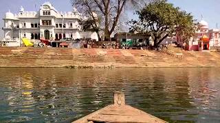 preview picture of video 'Boat Trip Ramghat Mandakini River Chitrakoot Madhya Pradesh India'