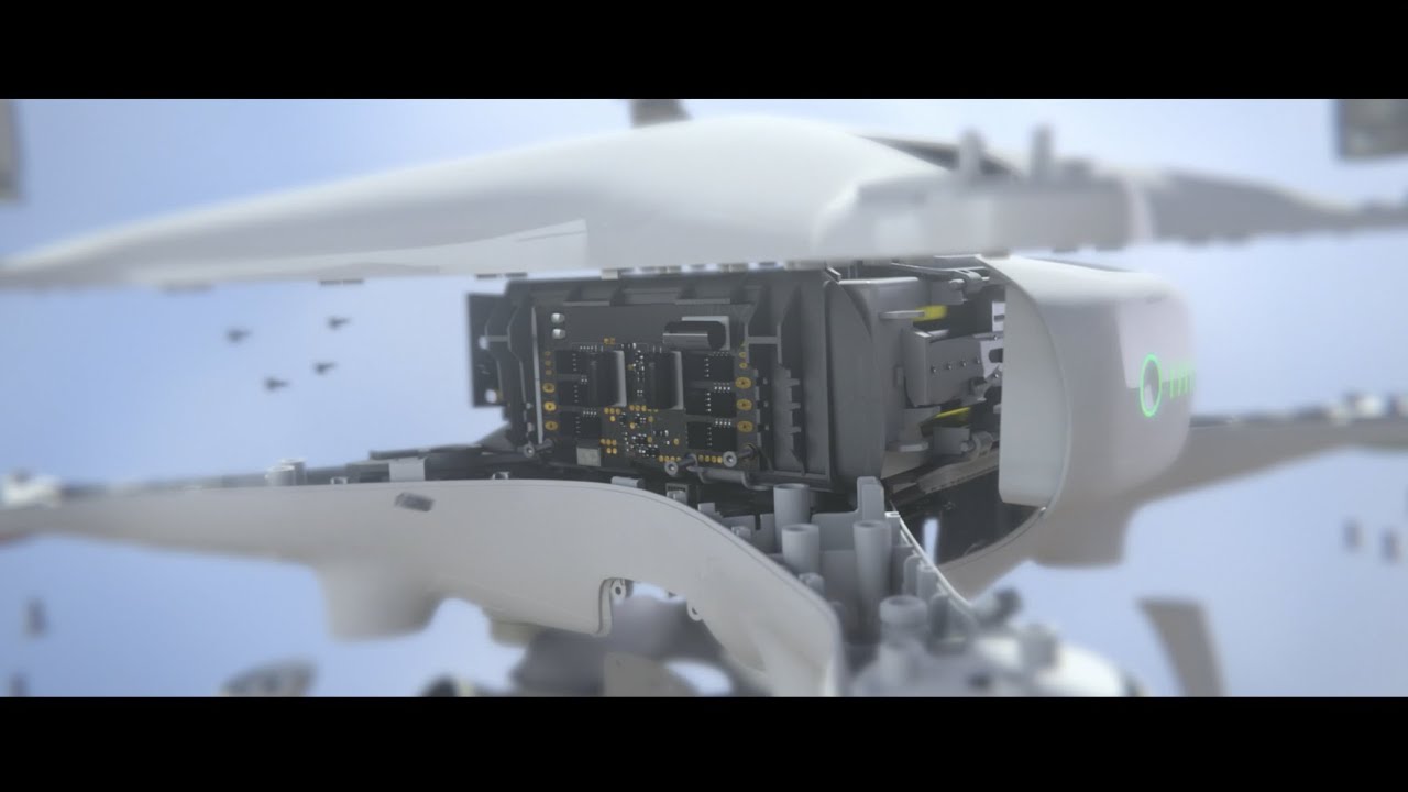 Квадрокоптер DJI Phantom 4