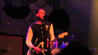 Alkaline Trio - Kiss You To Death (Live at Terminal 5 in NYC on 11/10/13) New Song!!
