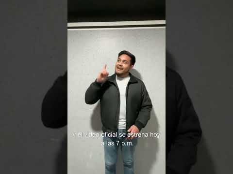 Este hombre convierte las oraciones sinceras en canción