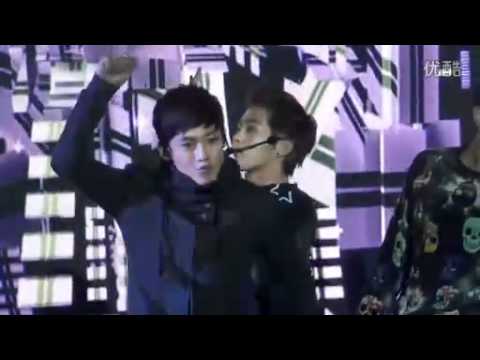 120401 EXO SHOWCASE FULL FANCAM PART 1/11