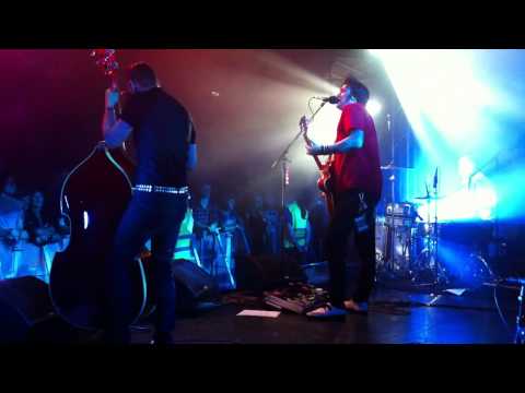 The Knockouts Peace And Love Festival 2011 - Queen Of The Underground