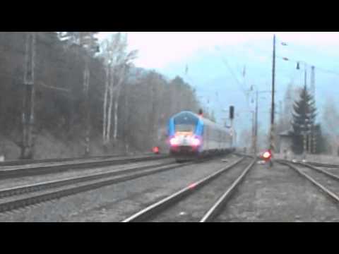 Průjezd vlaku Os 6417 (ČD 162.011) - Sebuzín, 5. 4. 2013