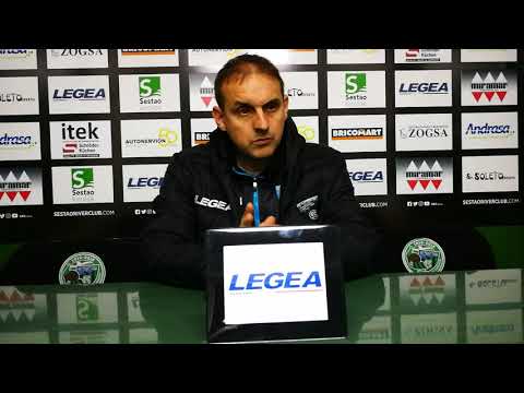 Iñaki Pola tras el River 4-0 Aurrera de Ondarroa