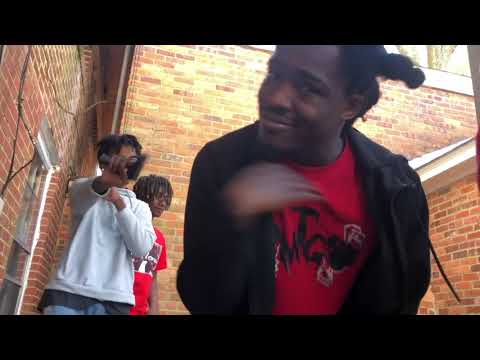 BabyOg2x X TrapGodGlizzoe- "Back and Forth"