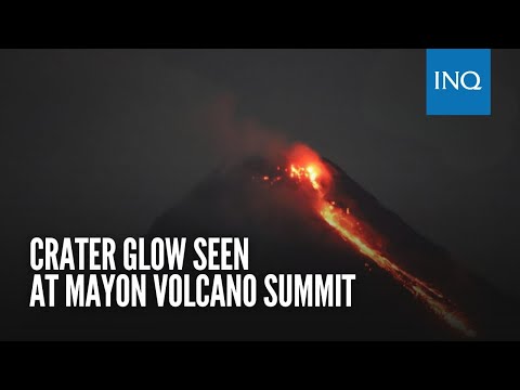 Crater glow seen at Mayon Volcano summit