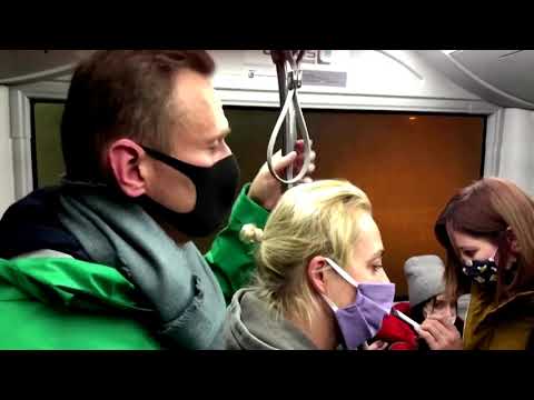 納瓦尼有一個計劃,以擺脫監獄... ... 抗議。 (Navalny has a plan to get out of jail... protests)