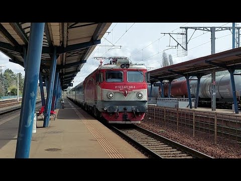 EA 345 TFO prin stația Câmpina cu IR 12346