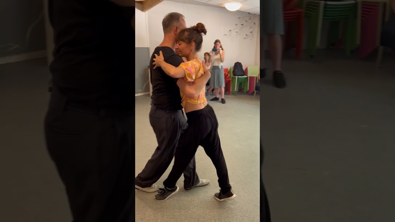 Tango: Crosses with music of Fresedo - class demo Adeline Ireland & Rafael Busch Taboe Tango Camp