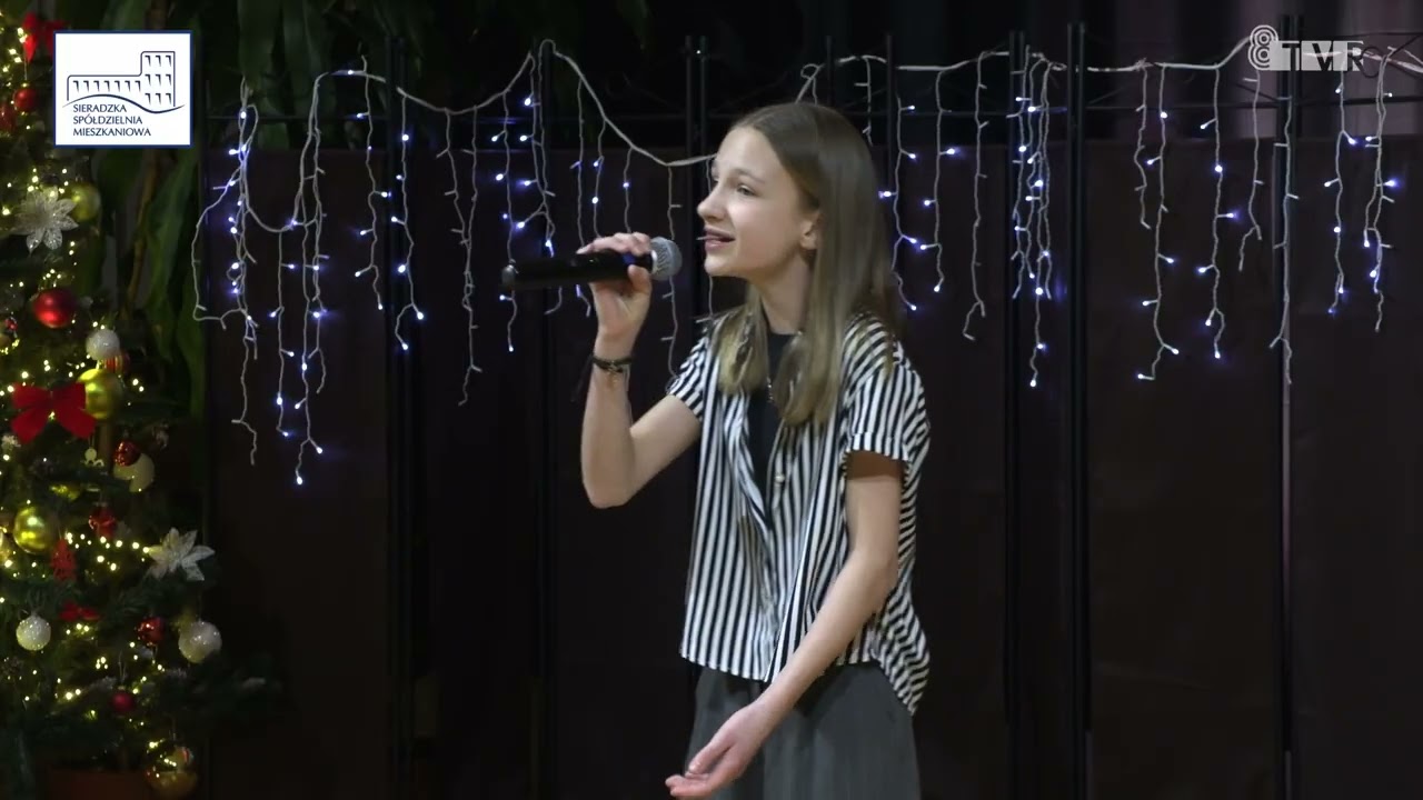 Koncert Kolęd w Spółdzielczym Domu Kultury Sieradzkiej Spółdzielni Mieszkaniowej