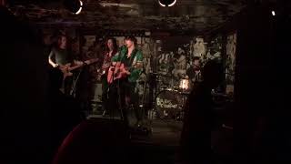 Barns Courtney - Never Let You Down - 18/09/17