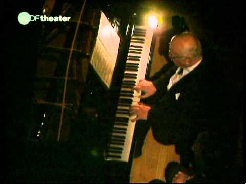 Richter-Mozart-Sonata K.310-part 1 of 2 (HD)