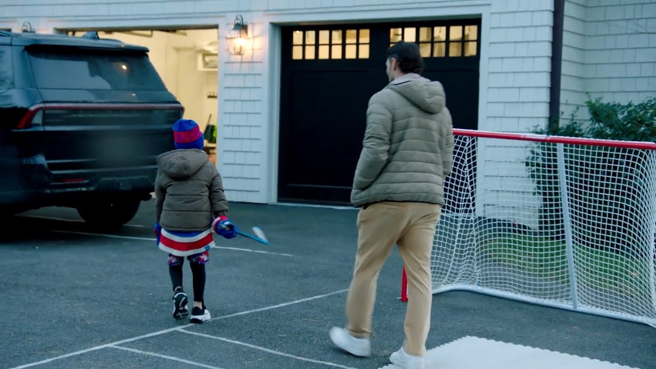 Who's more excited about the Winter Classic -- Vincent Trocheck or his son Leo?