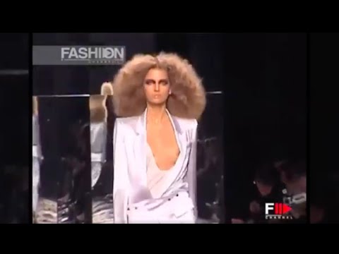 Vintage in Pills YVES SAINT LAURENT Spring 2004  Fashion Channel