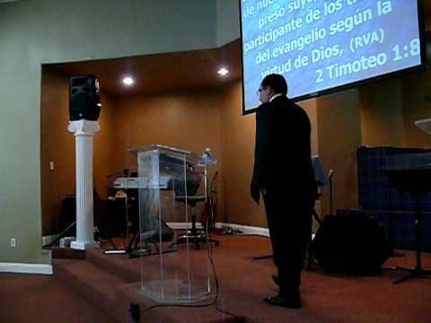 09 12 2010 Centro Familiar Cristiano South Gate-Missionero Juan Lopez P.03