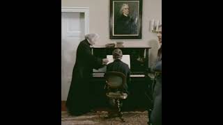 Download lagu Franz Liszt refuses to give a lecture to a poor performing student - paganini etude 6 mp3