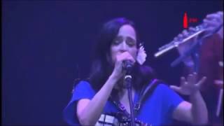 Julieta Venegas - Sería Feliz (Vive Latino 2017)
