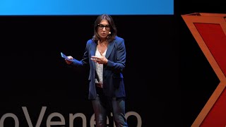 Le mani della mafia sull'economia del Nord-Est | Luana De Francisco | TEDxCastelfrancoVeneto