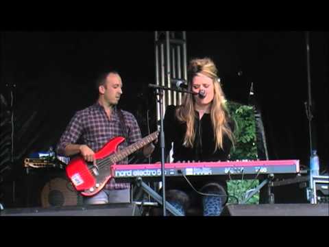 Ron Sayer Jr & Charlotte Joyce "Hard To Please" @ Newark Blues Festival 15