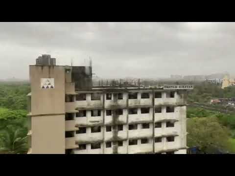 Mumbai Rain Metro Ride