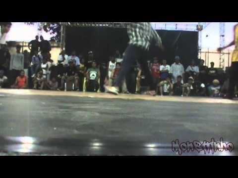 BBoy Monstrinho Soul Da FavelaTrailer Official 2013 In Session 2013