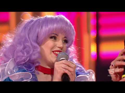 Kiss Me Licia Live Canale 5 | Performed by Fiore di Luna