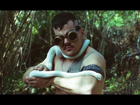 Strange Boy - Stasera Ti Butto (i'll throw you)