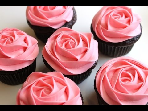 How to Frost a Rose Cupcake in 5 Seconds