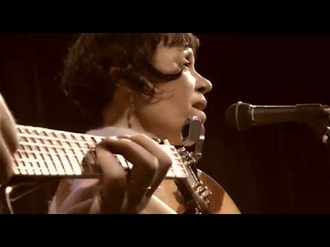 Transmission Hour Episode 25 - Thea Hopkins