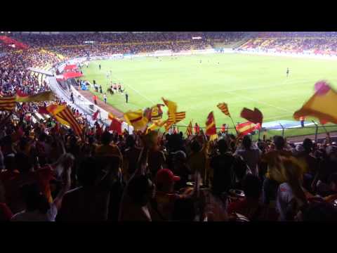 "Locura 81 vs atlas Apertura 2013" Barra: Locura 81 &bull; Club: Monarcas Morelia