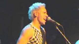 Björn Rosenström - Raggarrock "Pojkarna som busar" (Live)