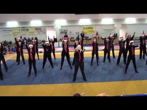 Balletto Mamme - Saggio di Natale 2012 - CFFS Ginnastica Cogoleto
