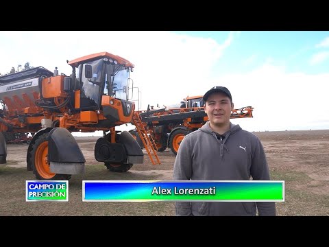 P859B3 – Pulverizadora 4530 de Jacto a campo