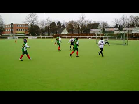 Das 2:0 der Wilden Sterne gegen den TSV Rudow