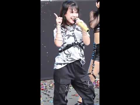 190504 [Fancam] ( Cake cover Park Bom)  W.i.S cover 2NE1- CLAP YOUR HANDS + FIRE + GO AWAY