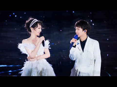 Tay trái chỉ trăng - Tát Đỉnh Đỉnh & Châu Thâm (Trung thu 1/10/2020)