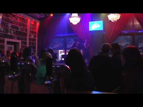 MNM 90's Café: Dag 1